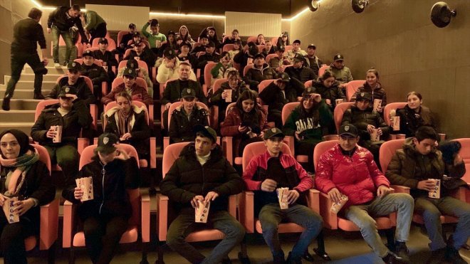 Ardahan'da öğrenciler 'Nefes: Yer Eksi İki' filmini izledi