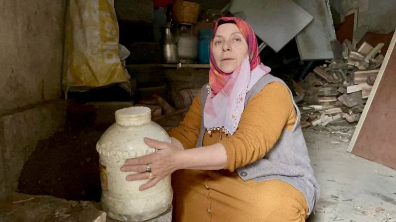 Aylarca toprak altında bekletilen peynirler sofraları süsledi5