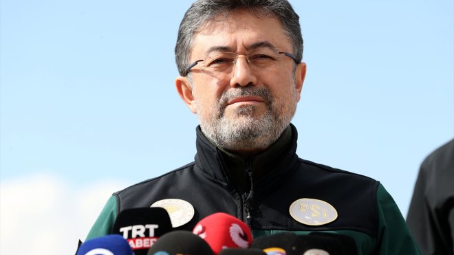 Bakan Özhaseki'den, Erzincan'da maden ocağındaki toprak kaymasına ilişkin açıklama: