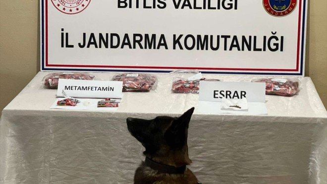 Bitlis'te üzerinde uyuşturucu bulunan kişi gözaltına alındı