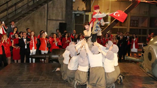 Doğa Koleji öğrencileri BKM Mutfak Atölye'de drama eğitimi alacak