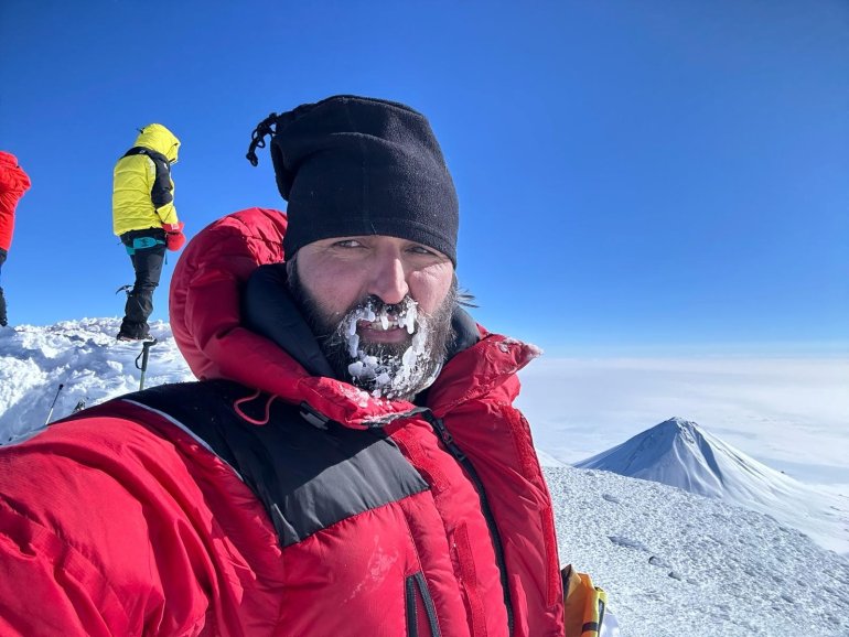 Dondurucu soğukta 4 gün boyunca Ağrı Dağı