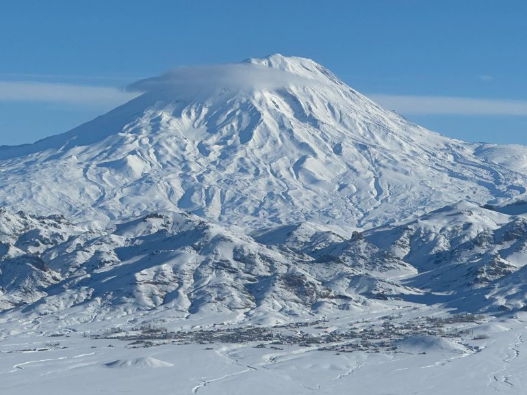 Dondurucu soğukta 4 gün boyunca Ağrı Dağı