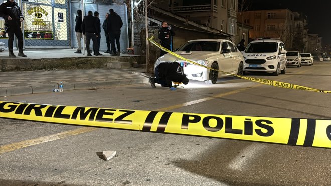 Elazığ'da silahlı saldırıya uğrayan 2 kişi yaralandı