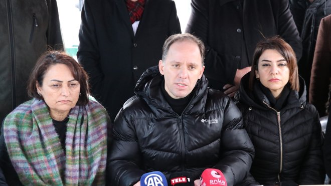 CHP heyeti toprak kaymasının yaşandığı Erzincan'daki maden ocağı bölgesinde inceleme yaptı