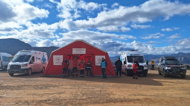 Erzincan'daki maden ocağı sahasında Acil Müdahale Ünitesi kuruldu