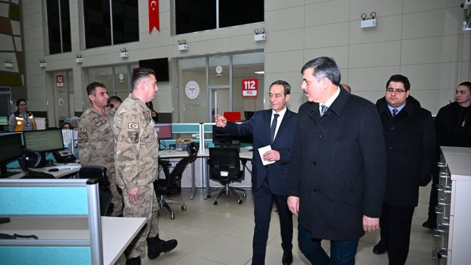 Erzurum 112 Acil Çağrı Merkezi'ne gelen 803 bin 620 çağrıdan yüzde 22'si asılsız çıktı