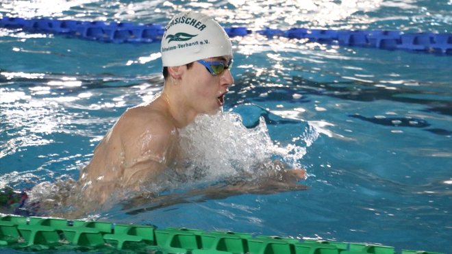 ERZURUM - Alman yüzücüler, yüksek irtifadan yararlanmak için Erzurum