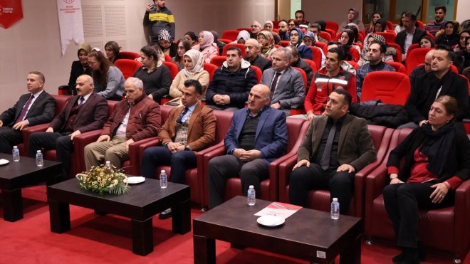 Erzurum'da "Türkiye Yüzyılı Aile Söyleşileri" programı düzenlendi