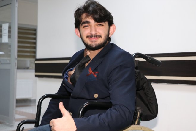 kalktı doktoru ERZURUM süper Doğuştan dediği yüzücü, sayesinde ayağa - şampiyon engelli kahramanım 6