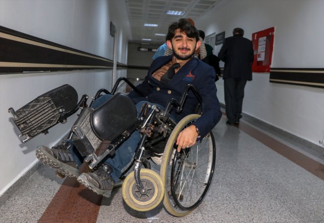 doktoru ayağa sayesinde engelli ERZURUM kalktı şampiyon Doğuştan süper dediği kahramanım - yüzücü, 7