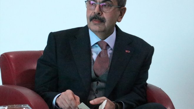 Milli Eğitim Bakanı Tekin, Erzurum'da ziyaretlerde bulundu