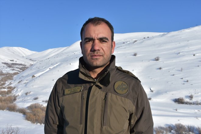 mücadele ediyorlar anlık avlanmayla gelen görüntülerle kaçak Fotokapanlardan 6