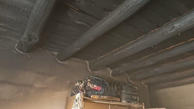 Hakkari'de bir evde çıkan yangın hasara neden oldu