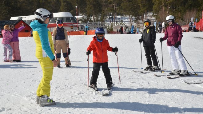 Sarıkamış Kayak Merkezi, İranlı turistlerin gözdesi oldu