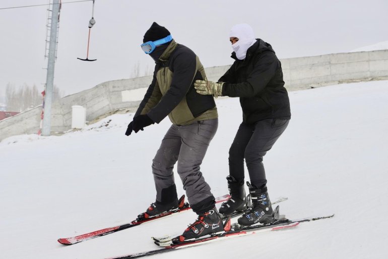 Küpkıran Kayak Merkezi kayakseverlerle doldu4