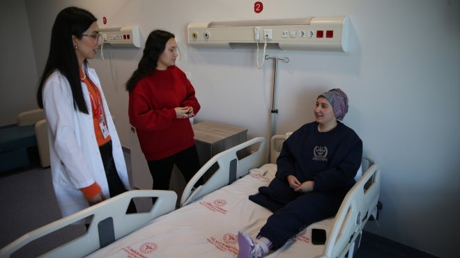 6 ŞUBAT DEPREMLERİNİN BİRİNCİ YILI - Enkaz altında bebeğini "kırmızı balık" şarkısı söyleyerek sakinleştirmiş