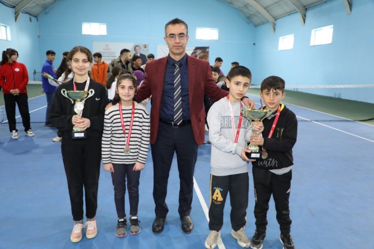 Okul Sporları Tenis Müsabakaları Tamamlandı3