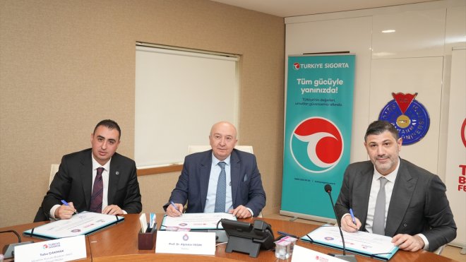 Türkiye Sigorta ve TBF, deprem bölgesine yapacağı basketbol sahaları için protokol imzaladı1