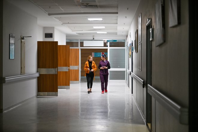 761 VAN anneyi 10 6 Oteli etti - Anne bin yılda misafir 3