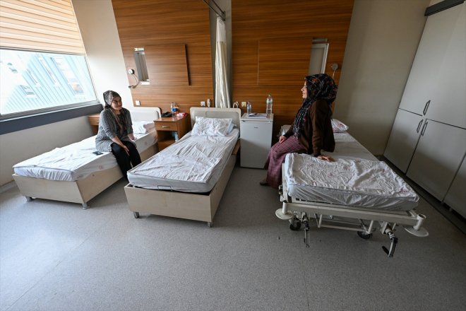 Anne anneyi 761 10 etti VAN Oteli - bin yılda 6 misafir 4