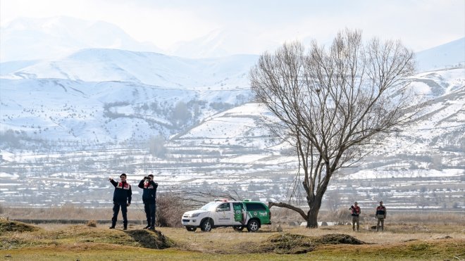 Jandarma göçmen kuş nöbetinde