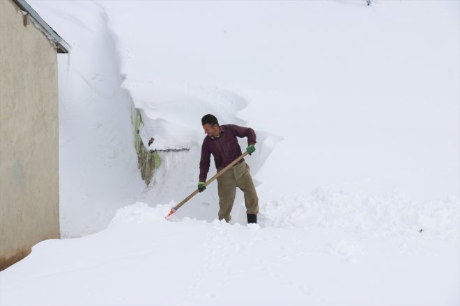 yaşanıyor köylerinde baharda kırsal kış kara Ağrı
