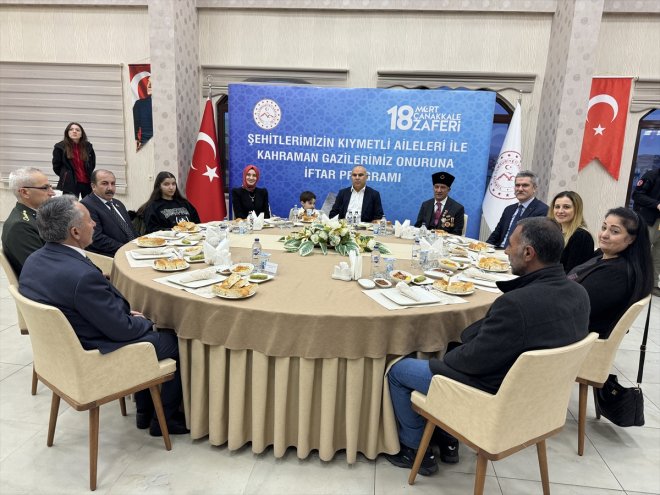 Vali - Koç, iftar AĞRI ve şehit yaptı gazilerle aileleri Mustafa 2