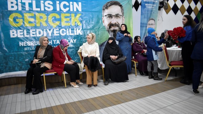 Bitlis Belediyesi kadınlar için program düzenledi