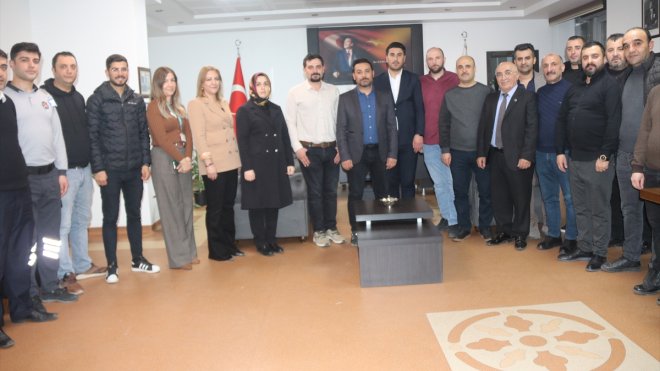 Bitlis Devlet Hastanesi'nde iftar sonrası 5 poliklinikte hizmet veriliyor