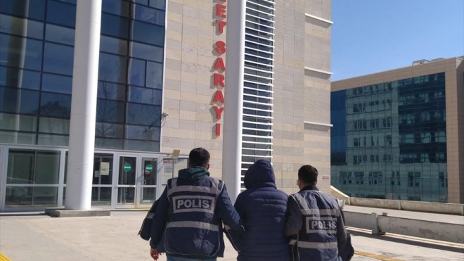 Elazığ'da asayiş operasyonunda 24'ü hükümlü 26 kişi yakalandı
