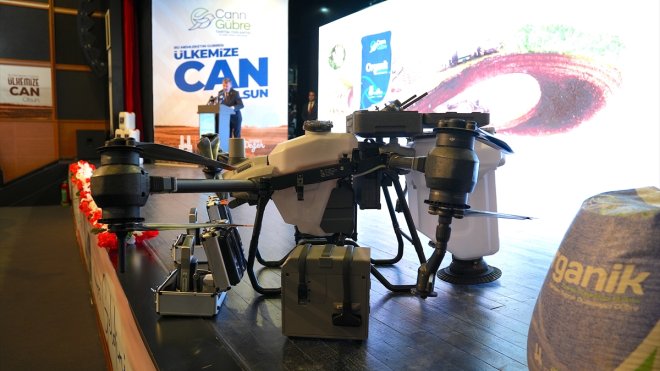 Erzurum'da üretimine başlanan organik gübre tanıtıldı