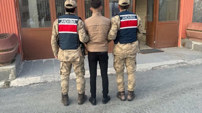 Hakkari'de arama kaydı bulunan 107 kişi yakalandı