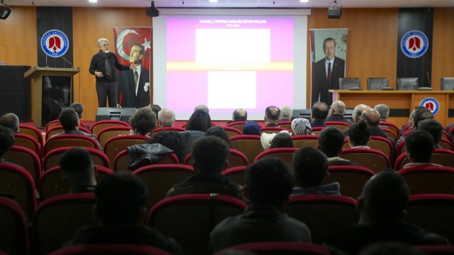 HAKKARİ - Faylar Üzerinde Yaşayan Kent: Hakkari konulu konferans düzenlendi1