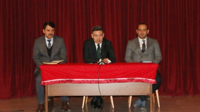 Hizan'da muhtarlar toplantısı yapıldı