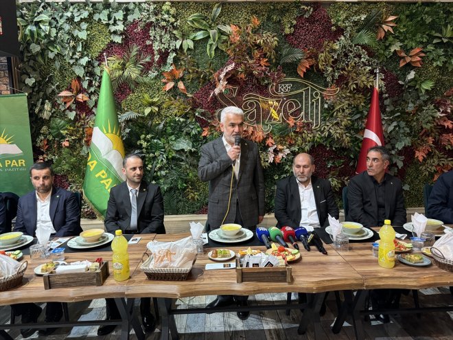 HÜDA PAR Genel Başkanı Yapıcıoğlu, Ağrı'da konuştu: