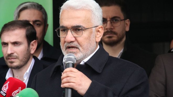 HÜDA PAR Genel Başkanı Yapıcıoğlu, Elazığ Kovancılar'da seçim lokalinin açılışına katıldı