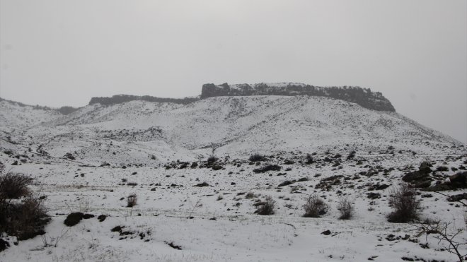IĞDIR - Yüksek rakımlı köylere kar yağdı1