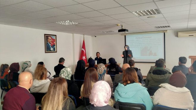 Kale’de istismar ve bağımlılık hakkında bilgilendirme toplantısı1