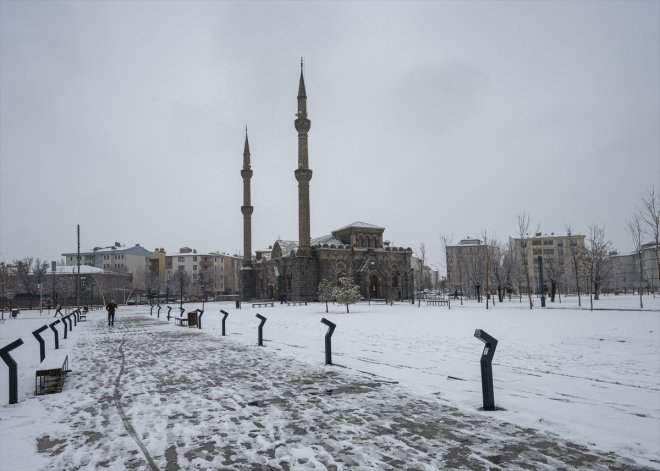 Erzurum, Ağrı, Kars ve Ardahan martta yeniden karla kaplandı