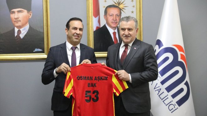 Gençlik ve Spor Bakanı Bak, Malatya'da koordinasyon toplantısına katıldı