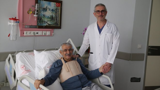 Ekmek taşırken bile yorulan kalp hastası ameliyatla sağlığına kavuştu