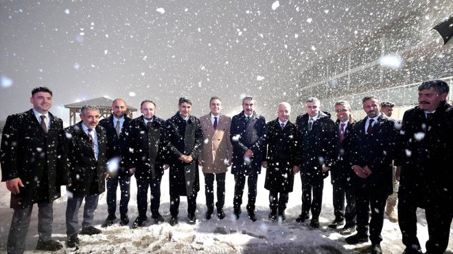 Milli Eğitim Bakanı Tekin, Ardahan