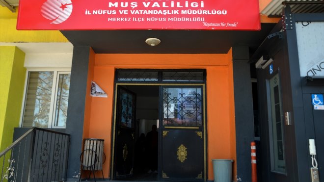 Muş'ta Nüfus Müdürlüğünün seçim mesaisi hafta sonu da sürüyor