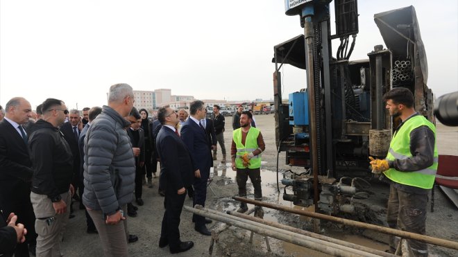 Sağlık Bakan Yardımcısı Kırbıyık, Iğdır Şehir Hastanesi inşaatını inceledi:
