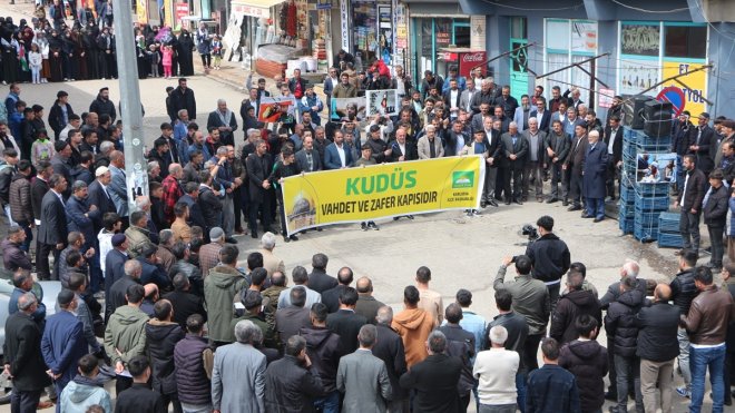 Karlıova'da İsrail'in Gazze'ye yönelik saldırıları kınandı