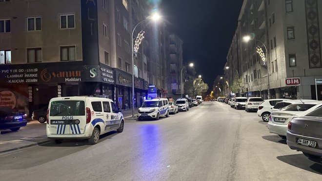 ERZURUM - Bıçaklı kavgada 1 kişi yaralandı1