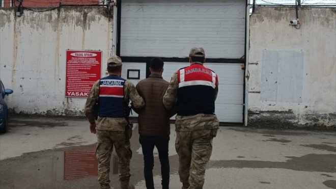 Erzurum'da 'JASAT Mercek-6' operasyonunda yakalanan 2 zanlı tutuklandı
