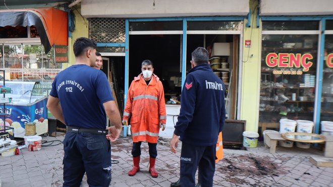 Iğdır'da bir iş yerinde çıkan yangın hasara neden oldu