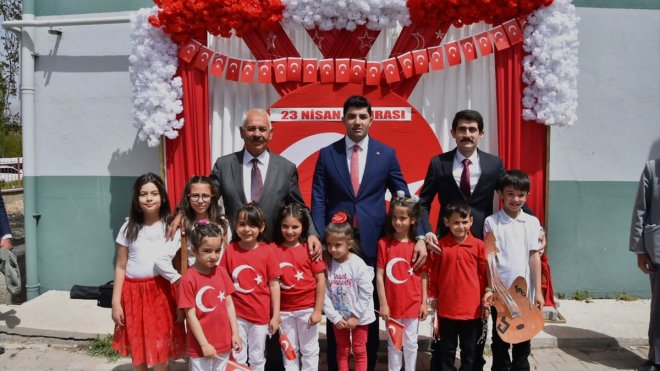 Malatya'da 23 Nisan Ulusal Egemenlik ve Çocuk Bayramı kutlandı
